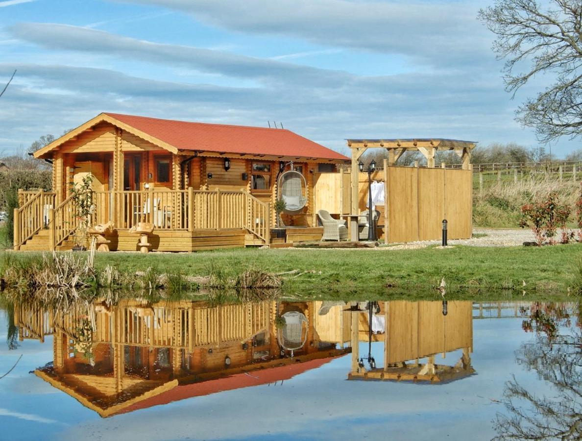 Balmoral Studio Lodge Ellesmere Exterior foto