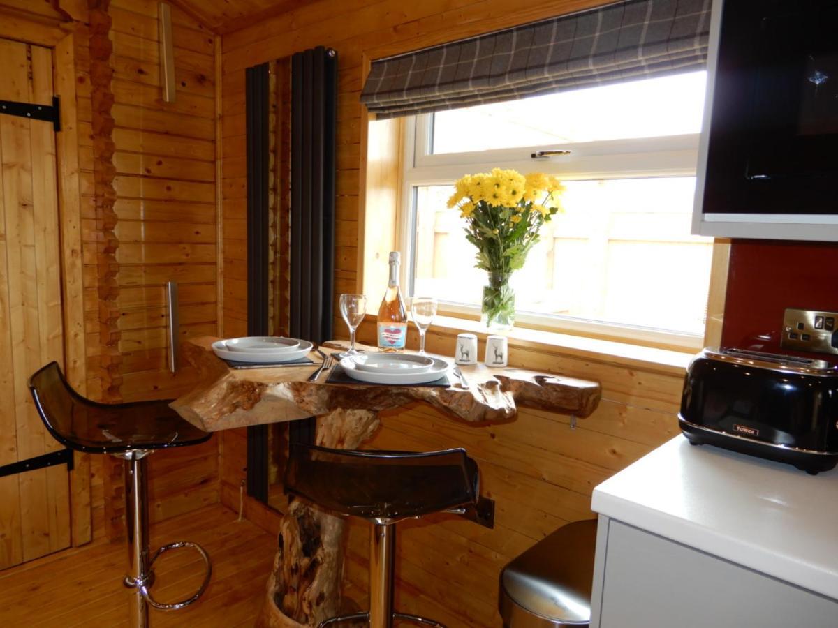 Balmoral Studio Lodge Ellesmere Exterior foto
